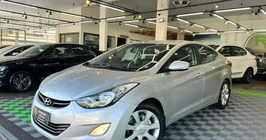 HYUNDAI ELANTRA GLS 2012