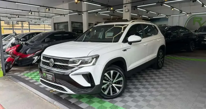 VOLKSWAGEN TAOS HL TSI AE 2022