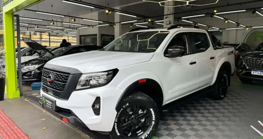 NISSAN FRONTIER PRO4X 2023