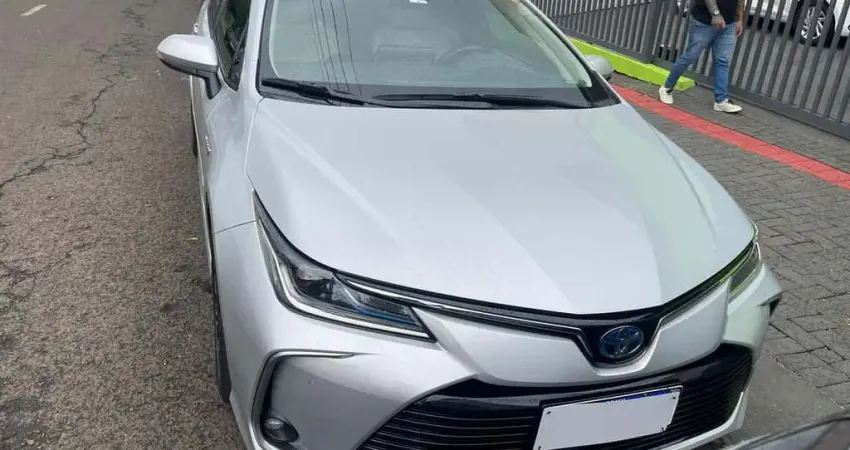 TOYOTA COROLLA APREMIUMH 2023