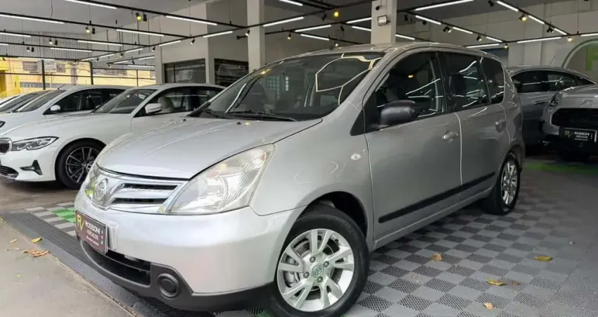 NISSAN LIVINA 18S 2013