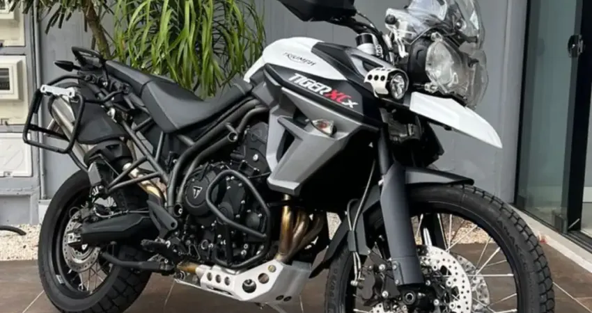 TRIUMPH TIGER 800 XCX