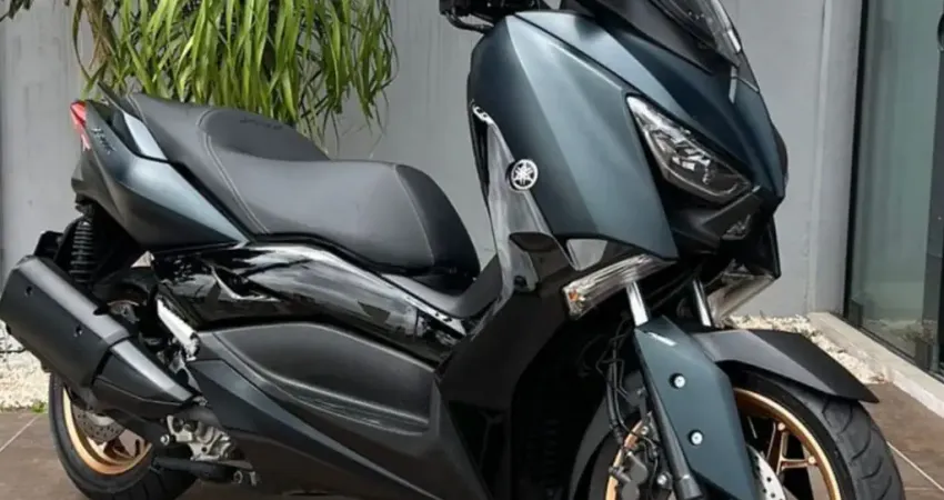 YAMAHA XMAX 250