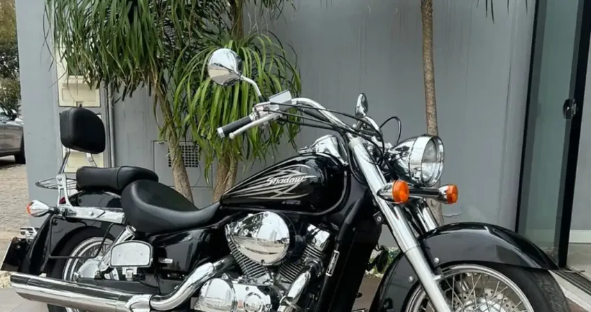 HONDA SHADOW 750