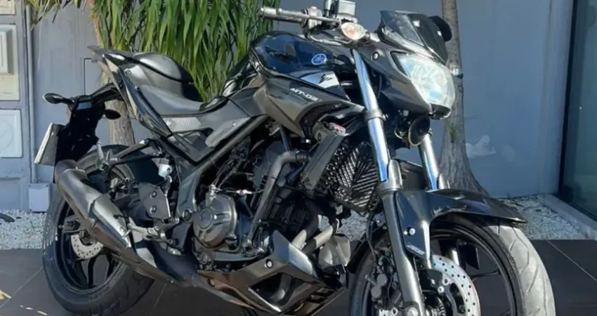 YAMAHA MT 03