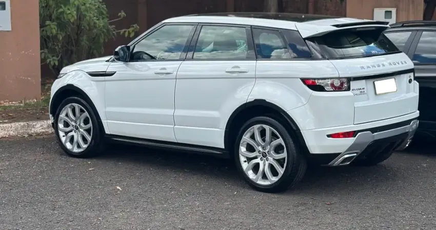 Evoque Dynamic revisada muito conservada