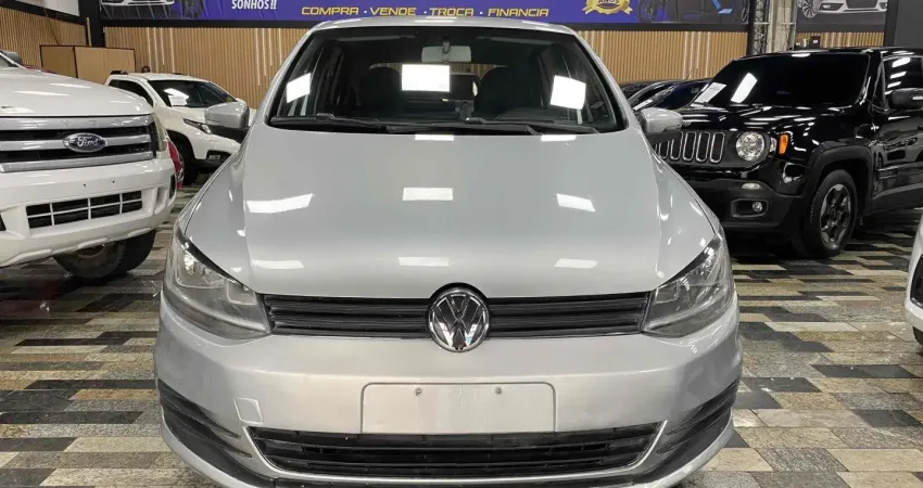  VW FOX 1.0 TRENDLINE 2015 com laudo cautelar, muito novo, aceito troca.