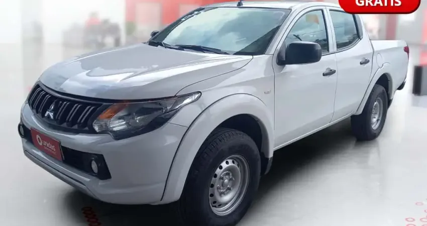 Mitsubishi L200 triton 2023 2.4 16v turbo diesel gl cd 4x4 manual