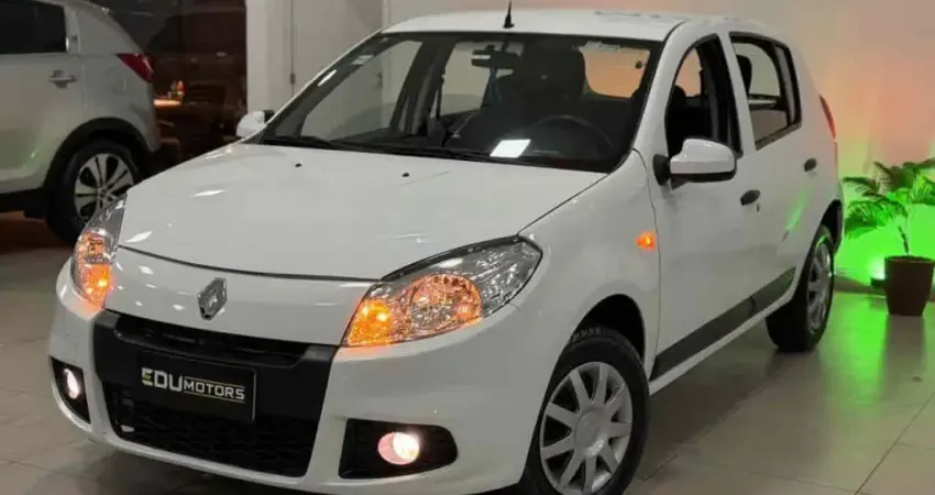 Renault Sandero 2013 1.0 expression 16v flex 4p manual