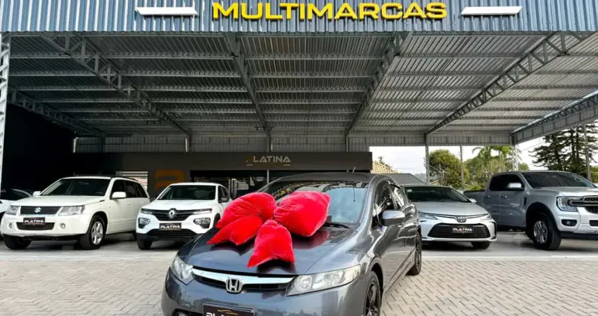 Honda Civic Sedan LXS 1.8/1.8 Flex 16V Aut. 4p