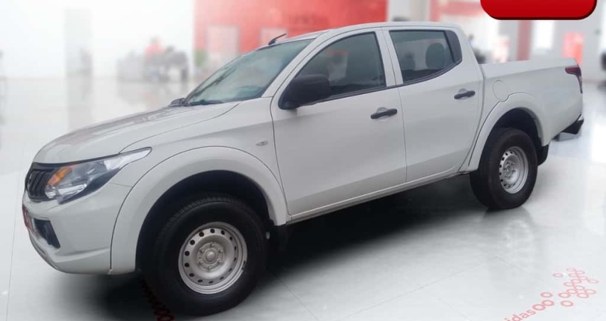 Mitsubishi L200 triton 2023 2.4 16v turbo diesel gl cd 4x4 manual
