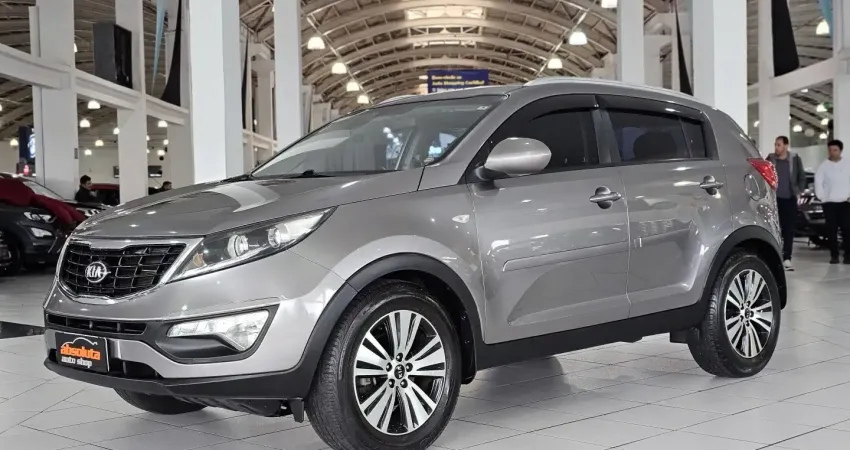 KIA SPORTAGE 2.0 LX 4X2 16V FLEX 4P AUTOMÁTICO 2015,se destaca por seu design moderno e robusto