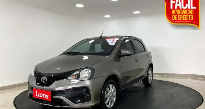 TOYOTA ETIOS 1.5 X PLUS 16V 4P