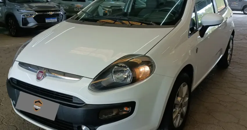Punto 2016 Attractive 1.4 Manual. Carro muito bem cuidado, com apenas 75.000 mil Km! Motor econômico