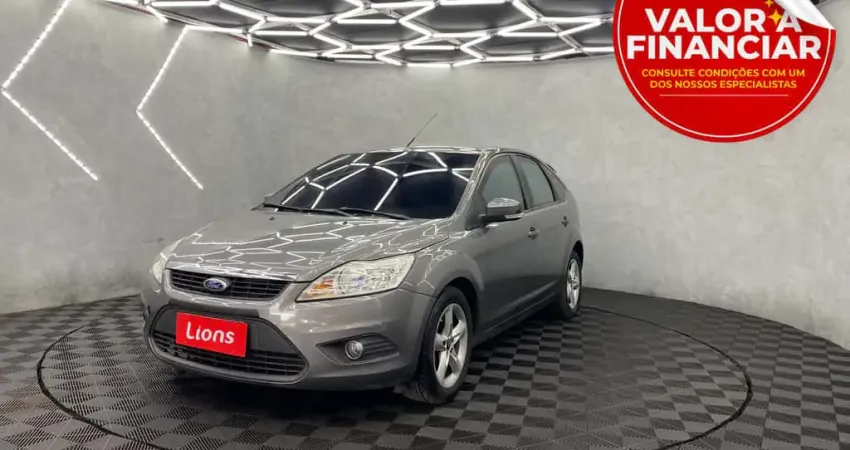 FORD FOCUS FOCUS SEDAN SE 2.0 POWERSHIFT