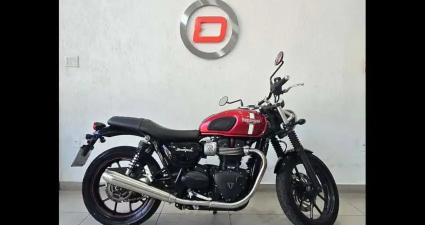 STREET  TWIN 900cc