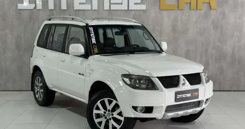 Mitsubishi Pajero TR4 2.0/ 2.0 Flex 16V 4x4 Aut. 2013 Flex