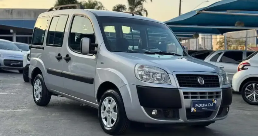 FIAT Doblo 1.8 16V 4P FLEX ESSENCE 7 LUGARES