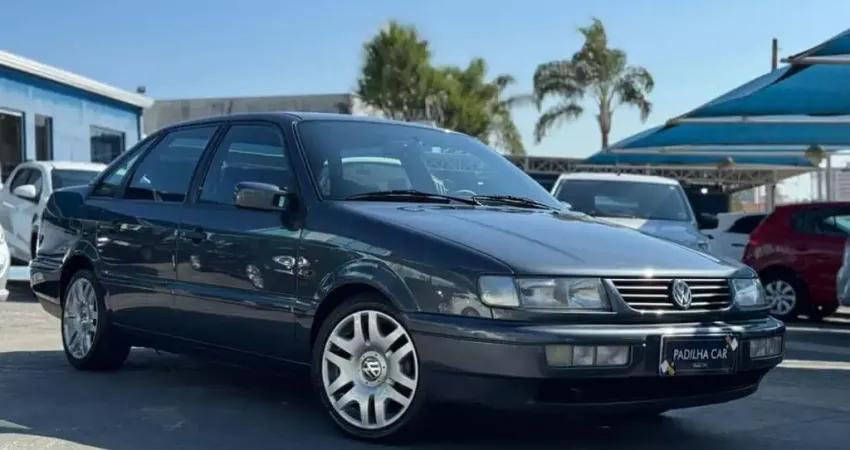 VOLKSWAGEN PASSAT 2.0 GL 8V GASOLINA 4P MANUAL