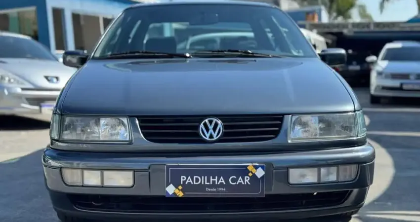 VOLKSWAGEN PASSAT 2.0 GL 8V GASOLINA 4P MANUAL