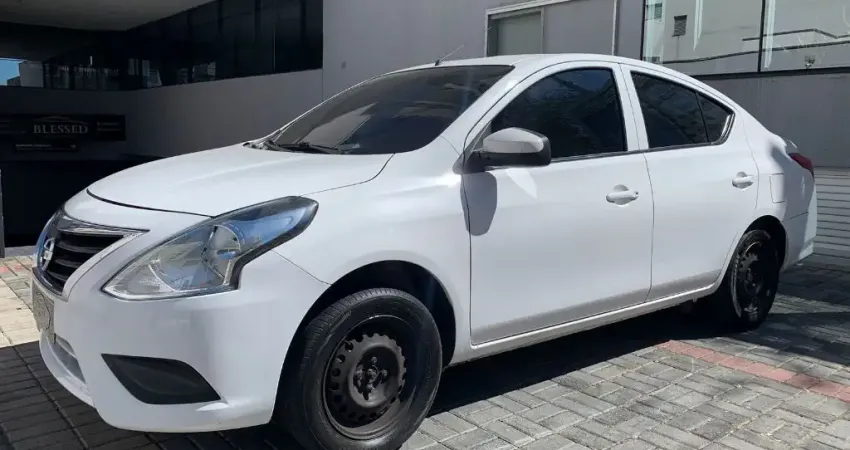 Nissan Versa 1.0 2020