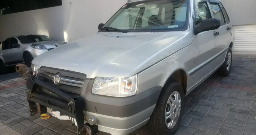 Fiat Uno 2012 com ar condicionado