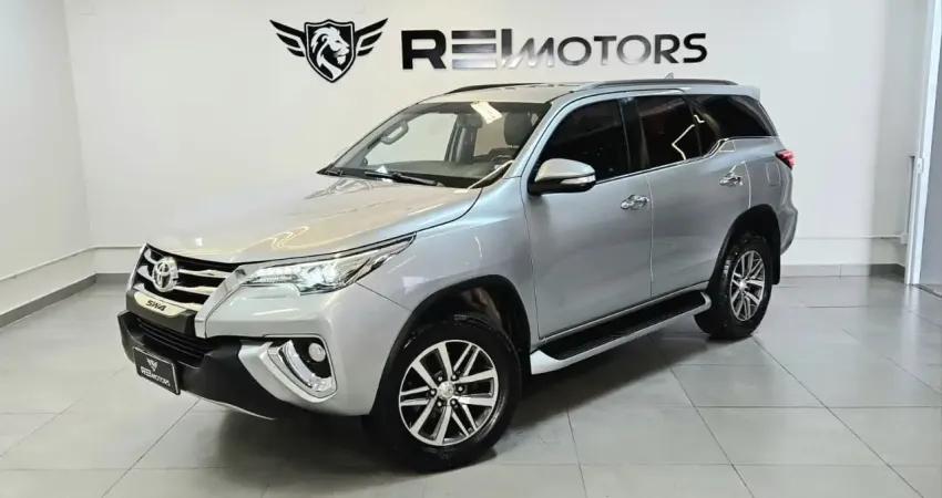 Hilux SW4 SRX 2.8 TDI 16V 7 L 2017