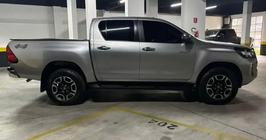 TOYOTA HILUX CDSRVA4FD 2021