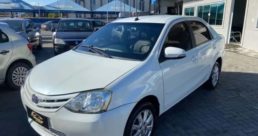 ETIOS XLS 1.5 Flex 5p Aut.