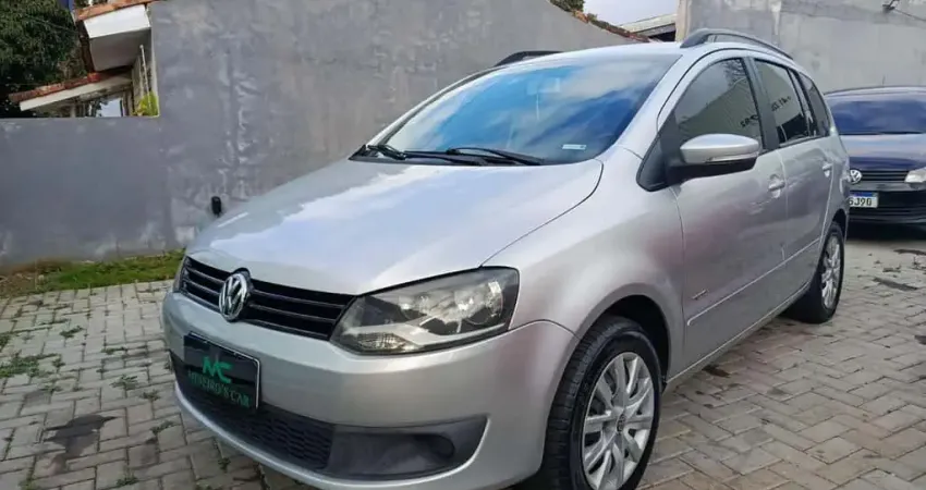 VOLKSWAGEN SPACEFOX GII 2011
