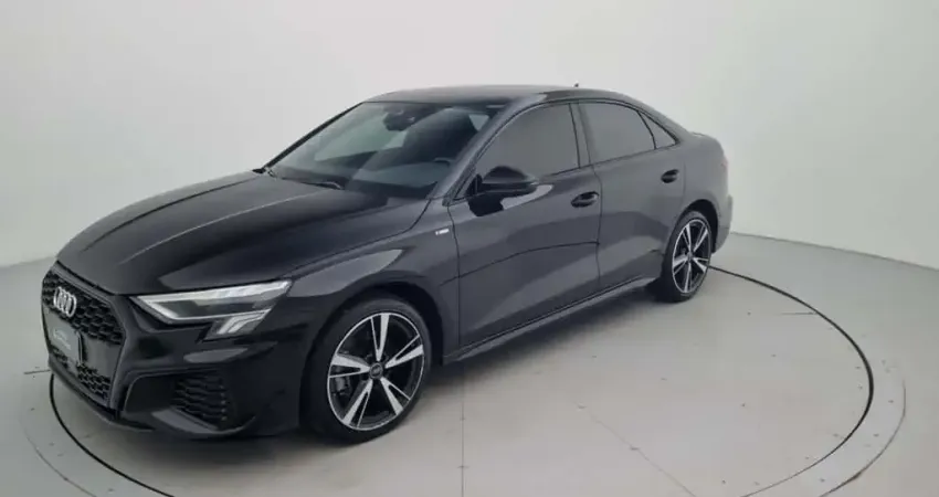 Audi A3 2024 2.0 40 tfsi mhev sedan s line s-tronic