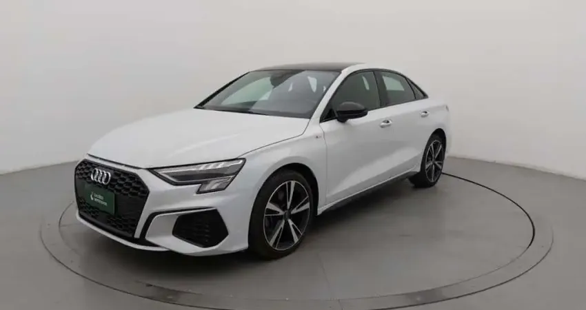 Audi A3 2024 2.0 40 tfsi mhev sedan s line s-tronic