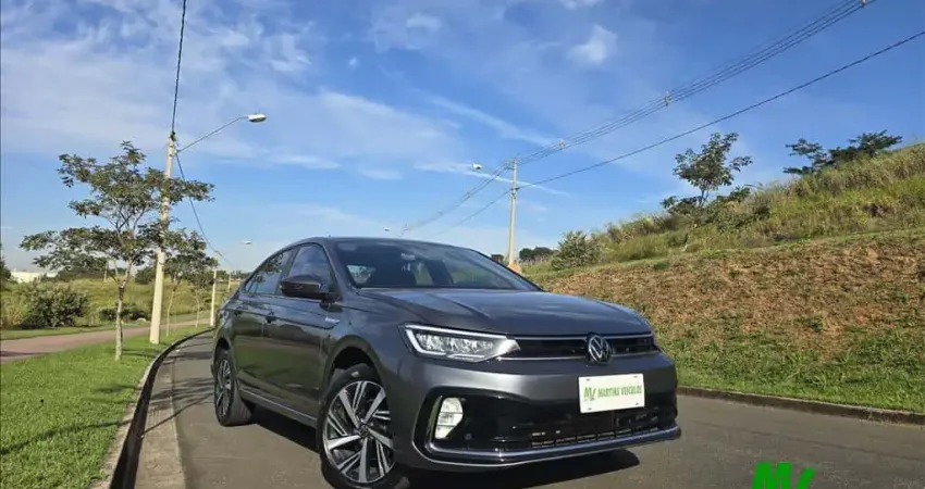 VOLKSWAGEN VIRTUS 1.0 200 TSI HIGHLINE AUTOMÁTICO