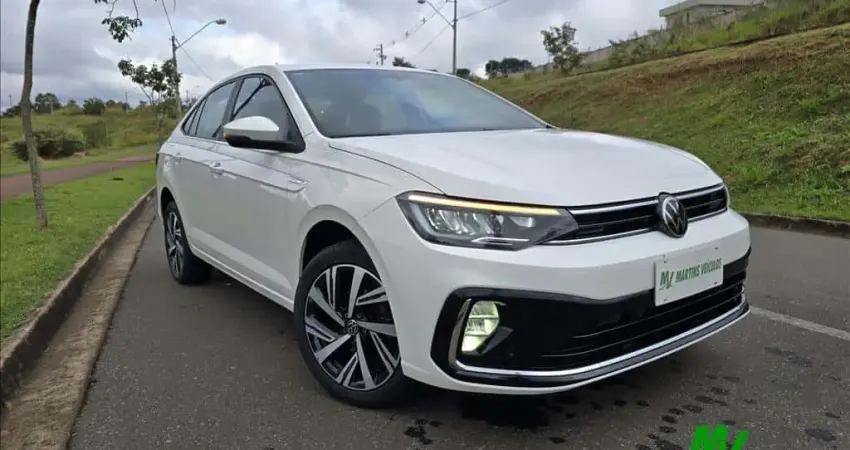 VOLKSWAGEN VIRTUS 1.0 200 TSI HIGHLINE AUTOMÁTICO