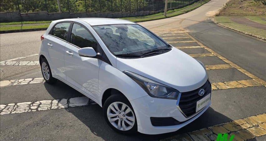 HYUNDAI HB20 1.6 COMFORT PLUS 16V FLEX 4P AUTOMÁTICO