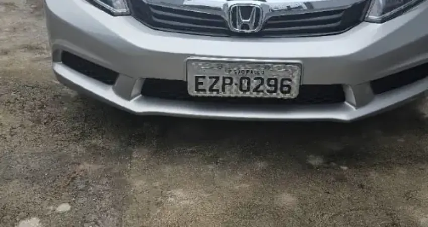 HONDA CIVIC LXL 2013 BLINDADA - MUITO NOVO