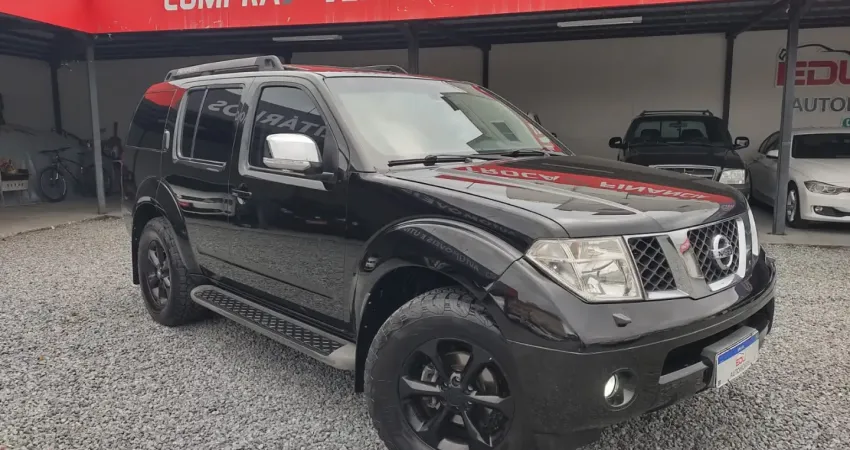 Pathfinder 7 Lugares 4x4 