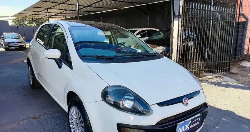 Fiat Punto attractive 1.4 fire FLEX 2014