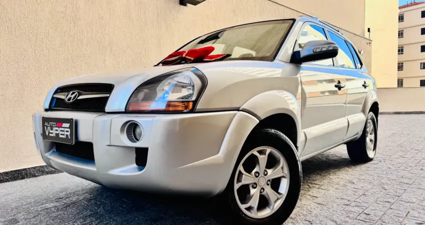 HYUNDAI TUCSON GLS 2.7 V6 AUT AWD 2010 C/TETO SOLAR 