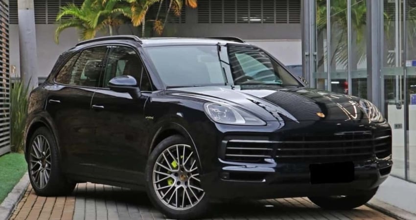 Porsche Cayenne 2023 3.0 v6 e-hybrid platinum edition awd tiptronic s