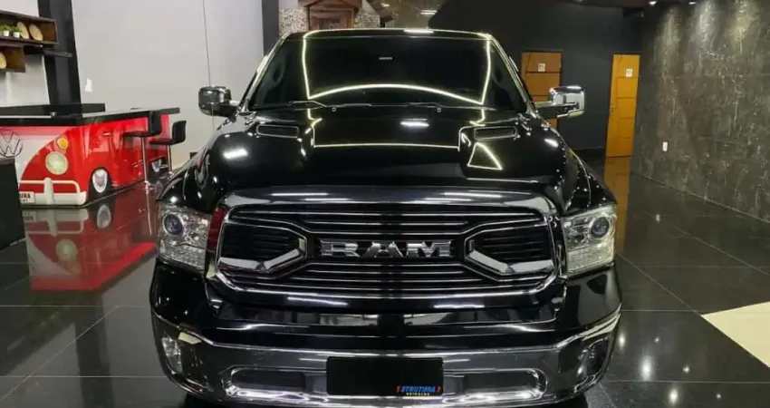 Ram Classic 2022 5.7 v8 gasolina laramie cd 4x4 automático