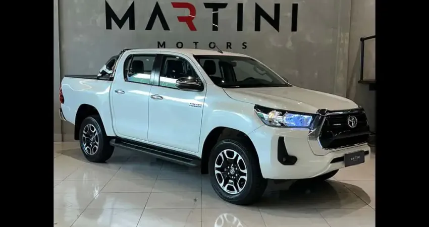 TOYOTA HILUX CD SRV 4x4 2.8 TDI Diesel Aut.