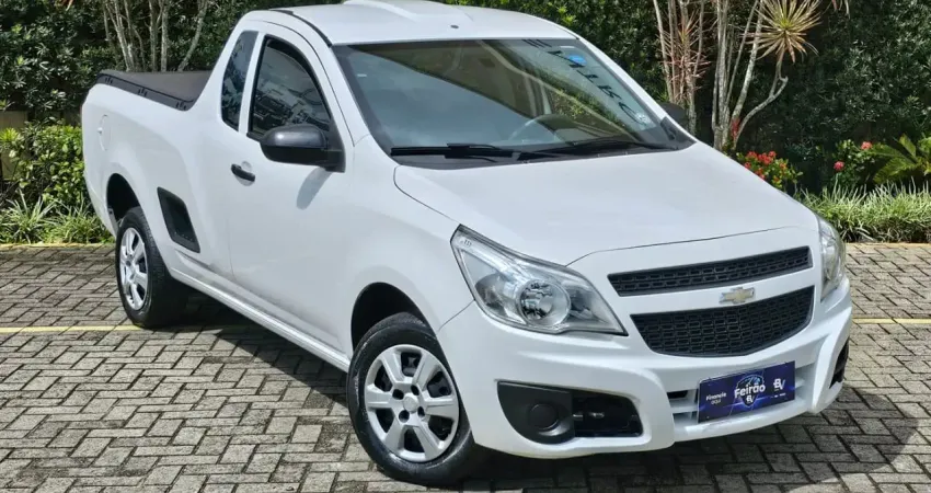 Montana LS 1.4 Flex, carro em excelente estado de conservação, 4 pneus novos, capota marítima nova ,