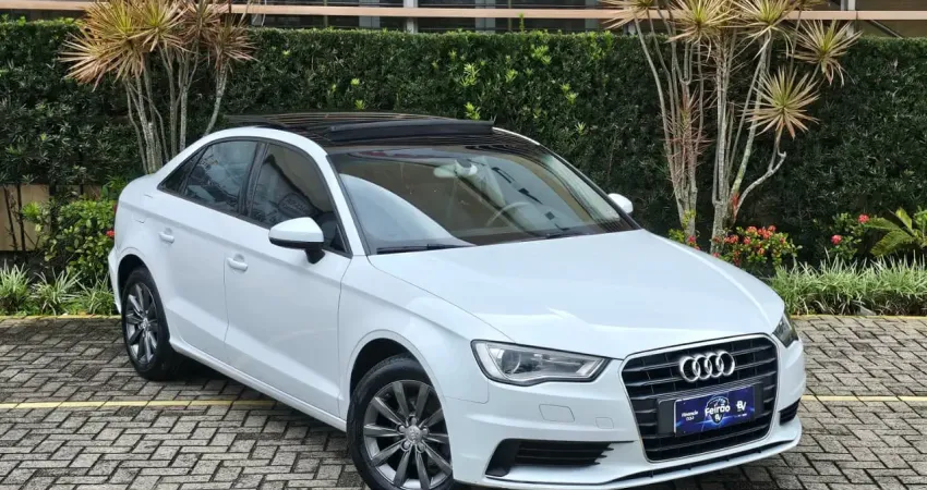 Audi A3 sedan, automático, com teto solar, 4 pneus novos , veículo impecável!