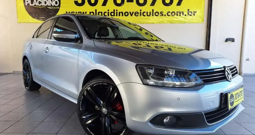 VOLKSWAGEN JETTA 2.0 TSI 2012