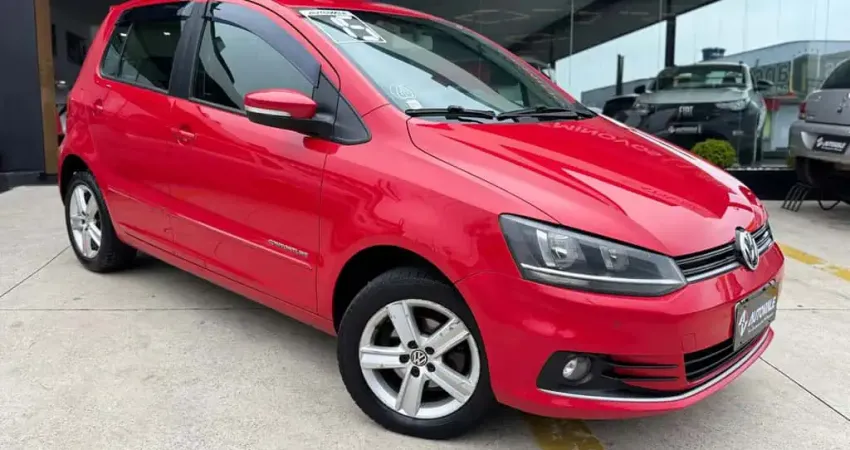 VOLKSWAGEN NOVO FOX CL SB 2015