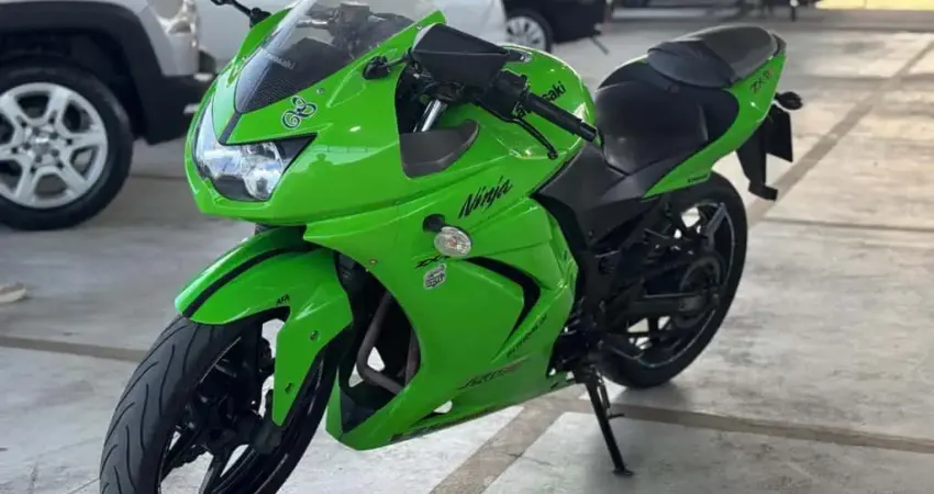 KAWASAKI NINJA 250R 2011