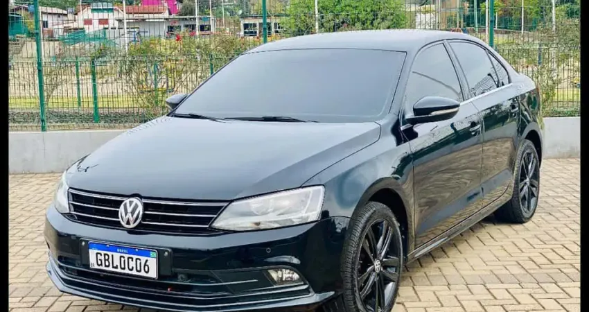 JETTA Highline 2.0 TSI 16V 4p Tiptronic