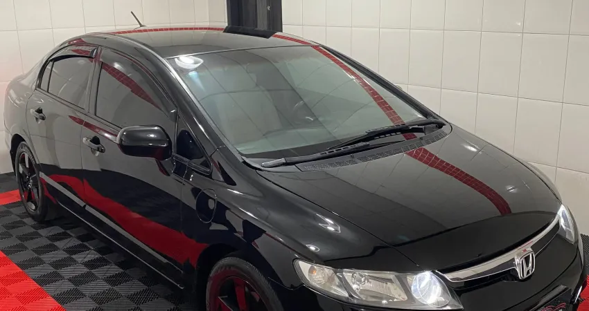 Honda Civic LXS 1.8 Flex 2008 – Confiável, Estiloso e Muito Bem Conservado!