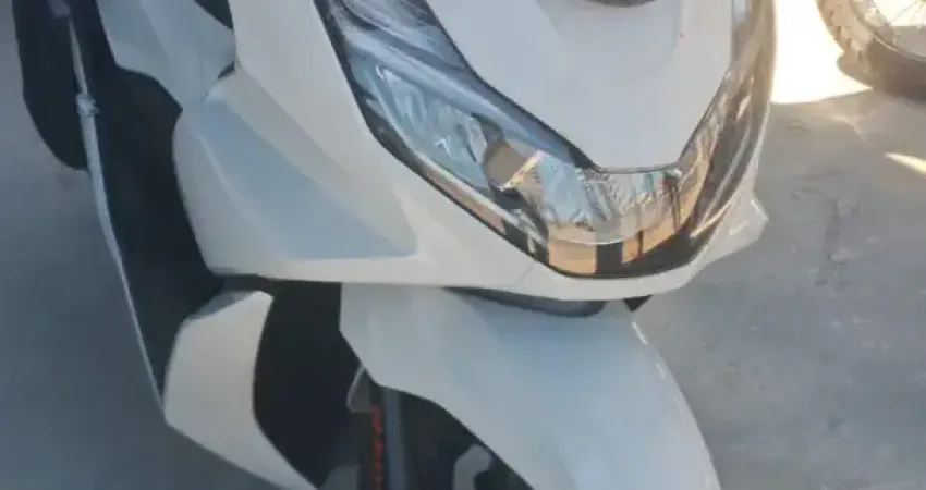 HONDA PCX 160 BRANCA 2025/2025 (APENAS 245KM) EMPLACADA NOVA